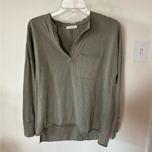 Neuflora Petaluma Tee in Sage